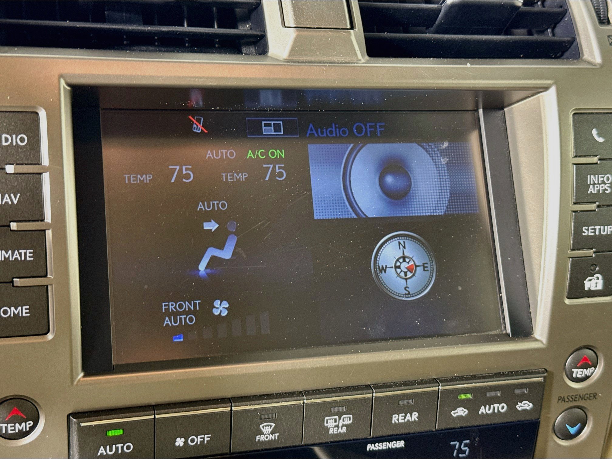 Used 2020 Lexus GX 460 Premium w/ Premium Package AWD/4WD image 17