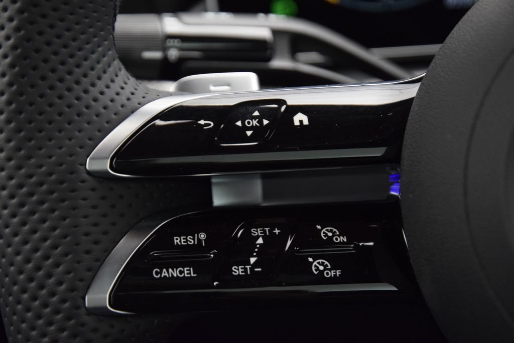 New 2026 Mercedes-Benz CLE 300 4MATIC Coupe image 23