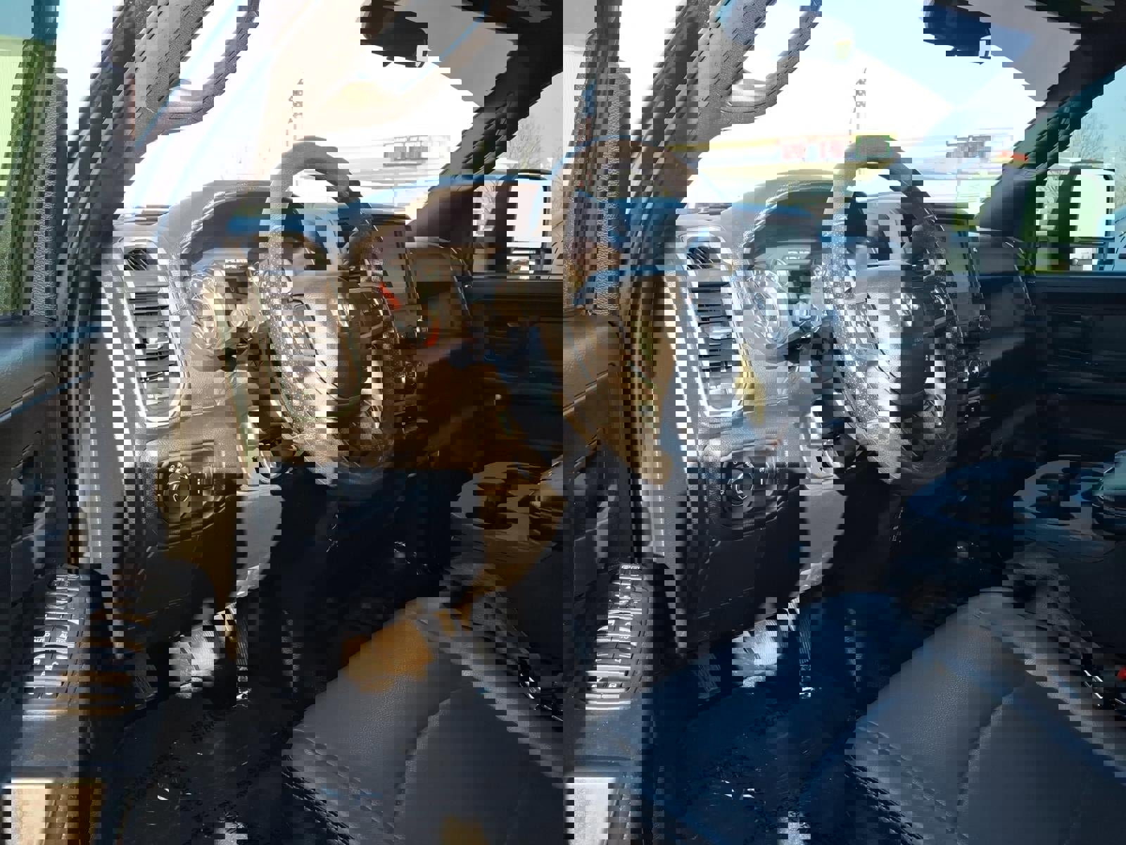 Used 2024 RAM 3500 Tradesman w/ Chrome Appearance Group image 8