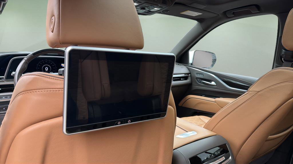 Certified 2023 Cadillac Escalade Sport w/ Touring Package image 22