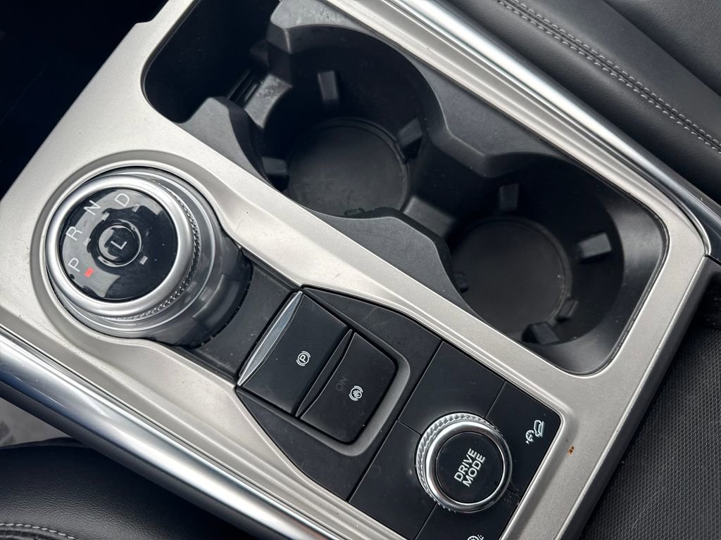 Used 2023 Ford Explorer XLT w/ Equipment Group 202A image 43