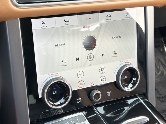 Used 2020 Land Rover Range Rover SV Autobiography Dynamic AWD/4WD image 17
