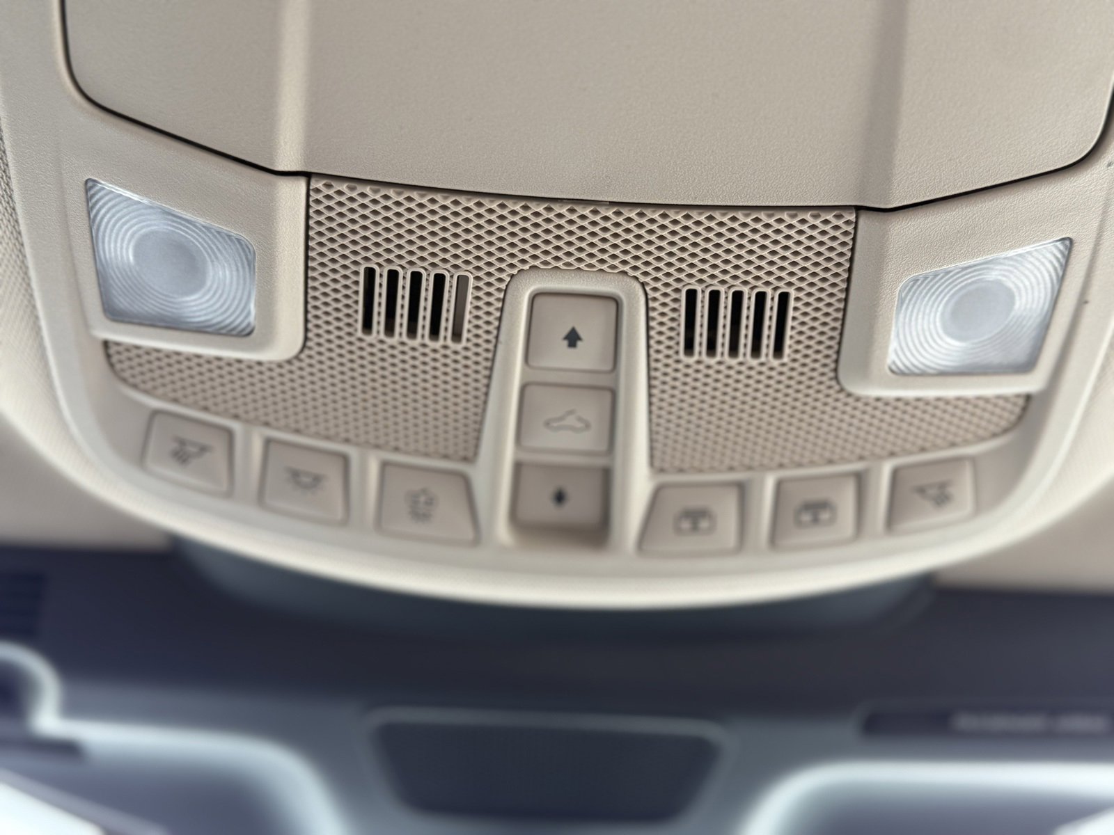 Used 2023 Lincoln Nautilus Reserve w/ Equipment Group 202A image 32