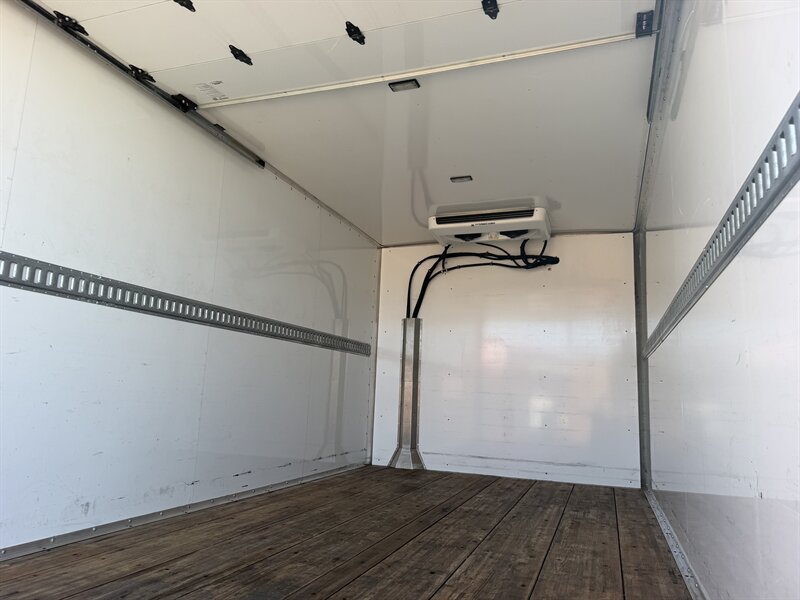 Used 2022 Chevrolet Express 3500 w/ Power Convenience Package RWD image 10
