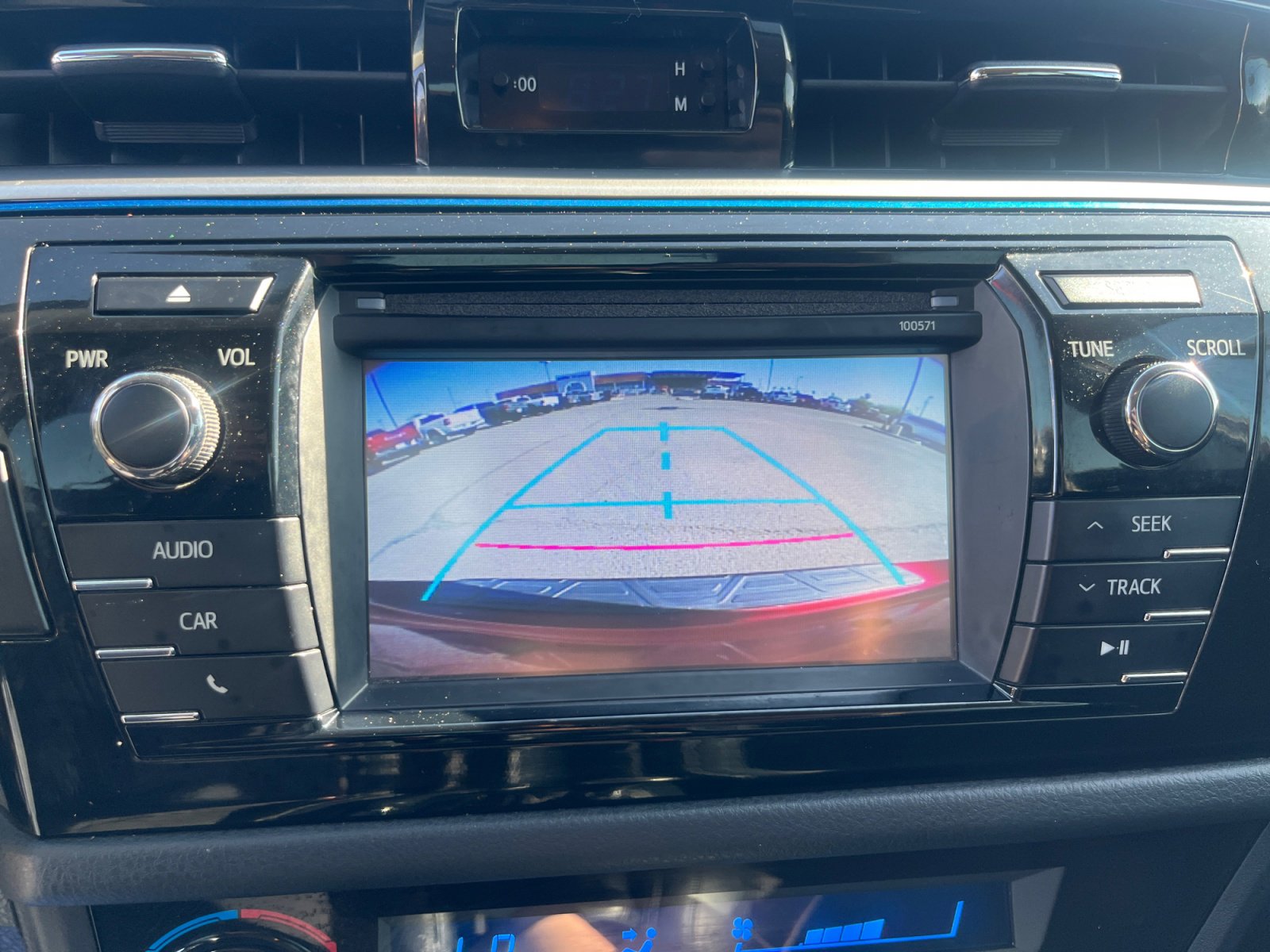 Used 2016 Toyota Corolla S FWD image 28