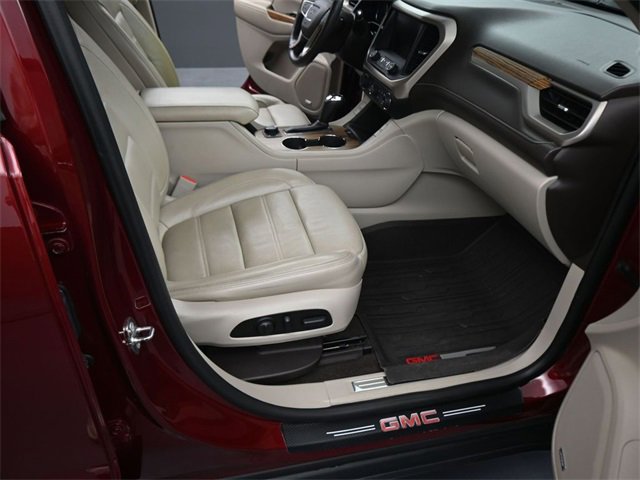 Used 2017 GMC Acadia Denali w/ Technology Package image 12