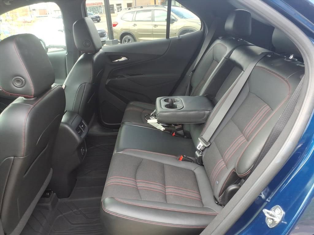 Used 2022 Chevrolet Equinox RS w/ LPO, Floor Liner Package AWD/4WD image 25