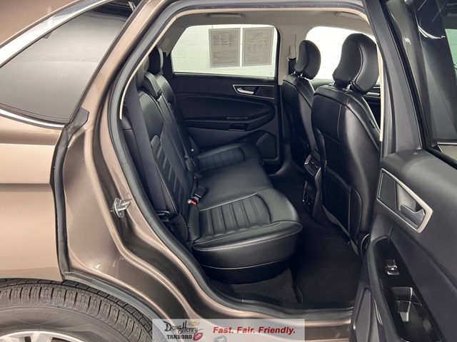Used 2019 Ford Edge SEL w/ Equipment Group 201A FWD image 40