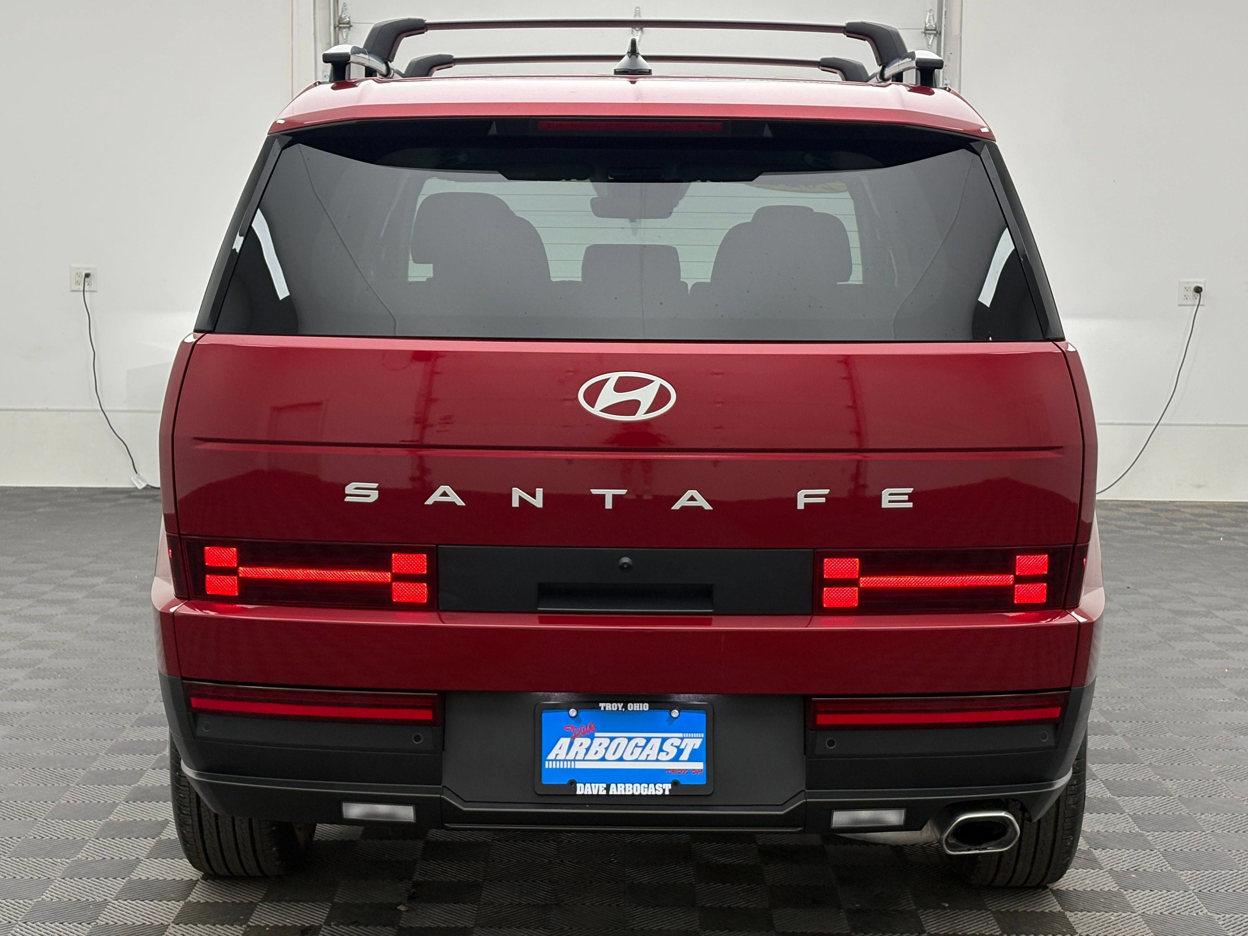 Used 2026 Hyundai Santa Fe SEL FWD image 8