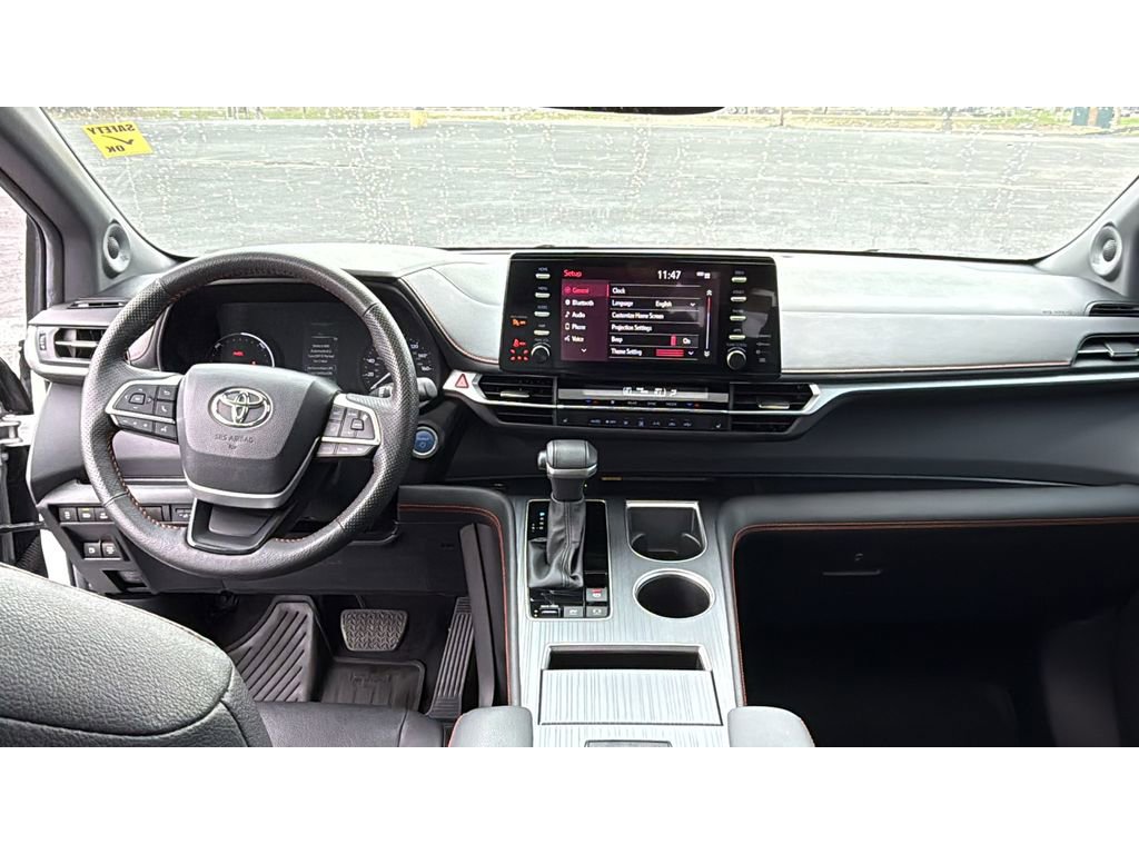 Certified 2024 Toyota Sienna XSE w/ XSE Plus Package image 35