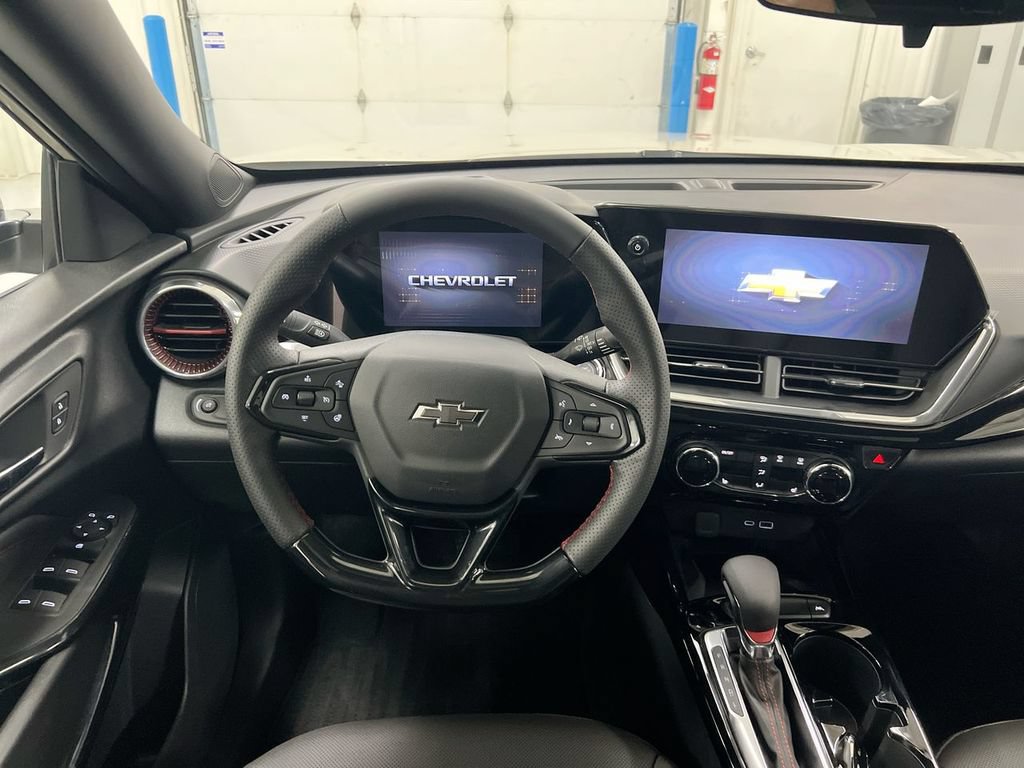 New 2026 Chevrolet Trax RS w/ Sunroof Package FWD image 11