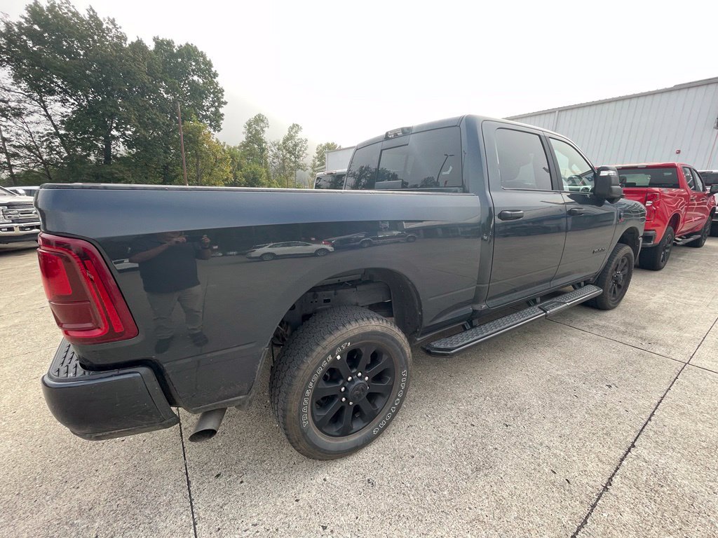Used 2025 RAM 2500 Big Horn AWD/4WD image 7