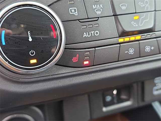 Used 2022 Ford Maverick Lariat w/ Lariat Luxury Package image 27