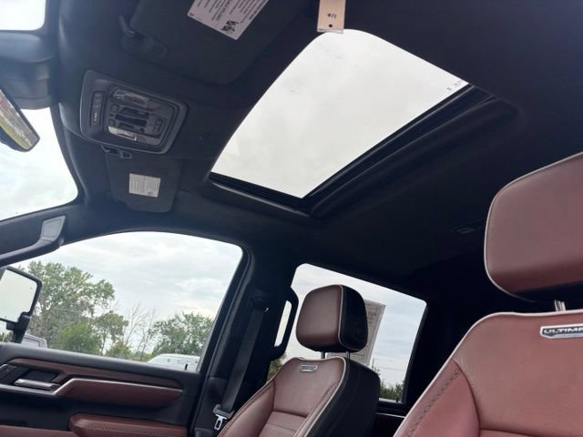 Certified 2025 GMC Sierra 2500 Denali Ultimate AWD/4WD image 17