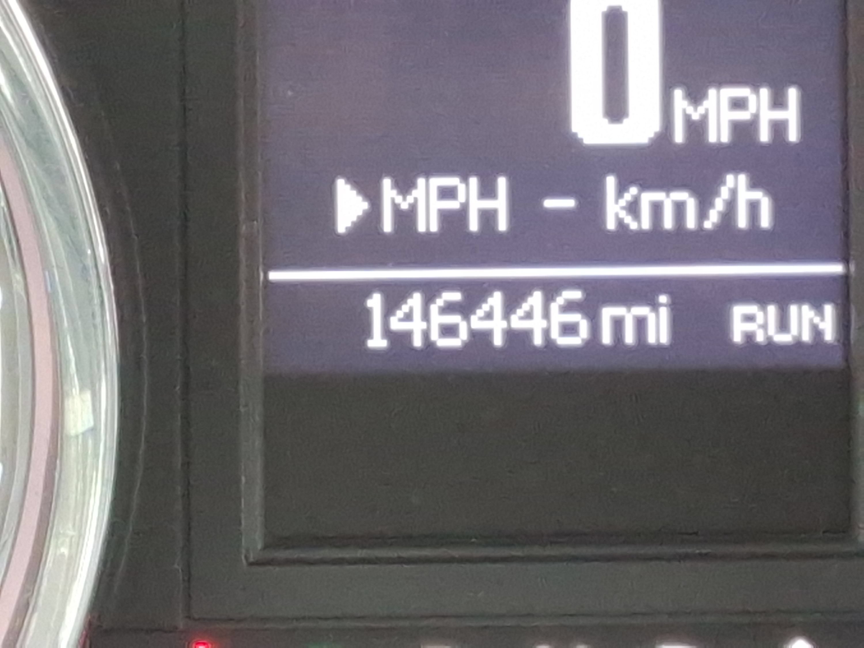 Used 2014 Chrysler Town & Country Touring-L FWD image 13
