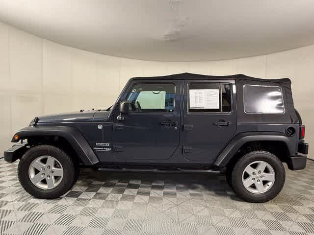Used 2018 Jeep Wrangler Unlimited Sport S AWD/4WD image 3