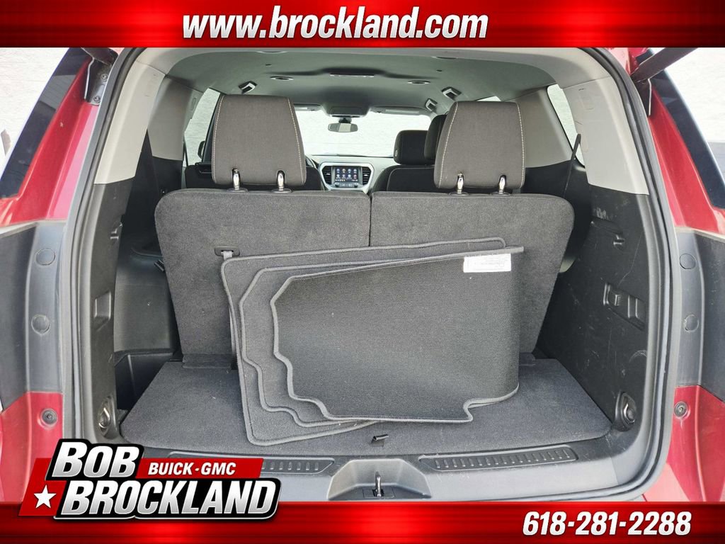 Used 2023 GMC Acadia SLE w/ Driver Convenience Package image 14