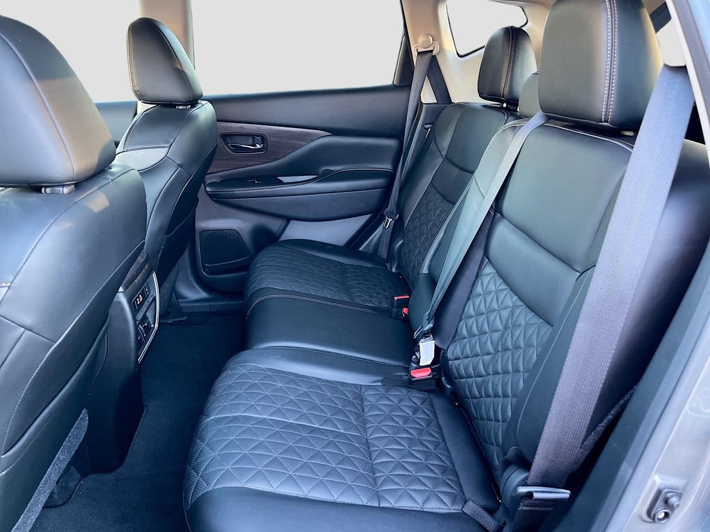 Used 2023 Nissan Murano Platinum w/ Cargo Package image 26