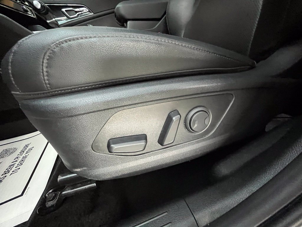 Used 2025 Kia Sportage EX AWD/4WD image 35