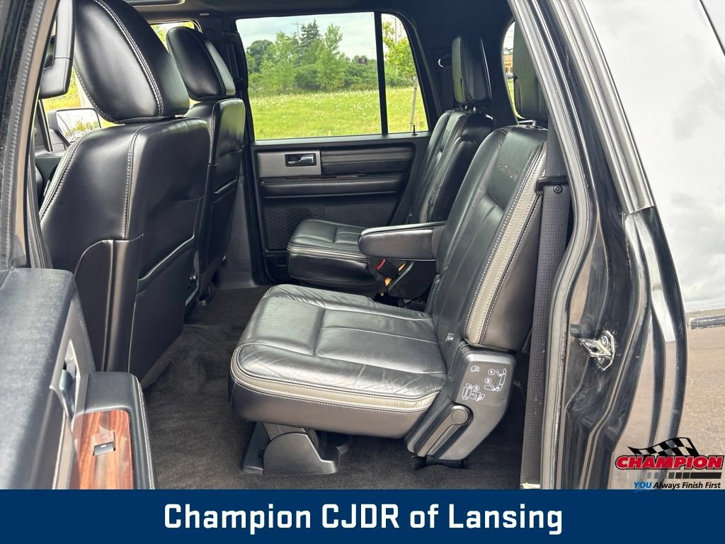 Used 2015 Ford Expedition EL Platinum AWD/4WD image 16