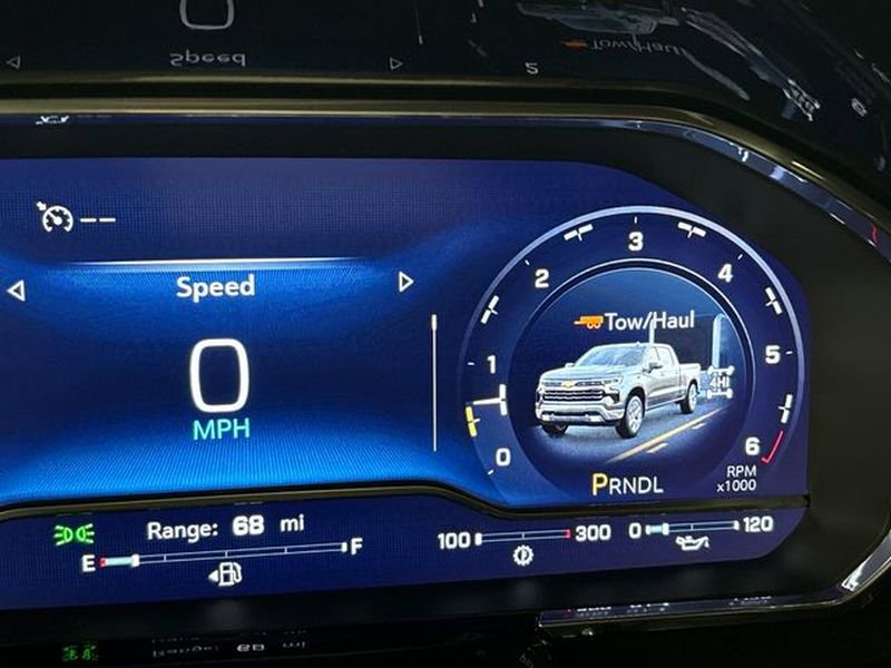 Used 2025 Chevrolet Silverado 1500 LT image 45