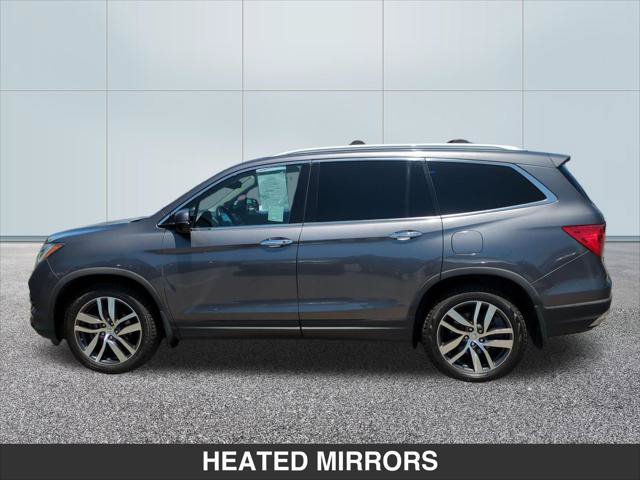 Used 2017 Honda Pilot Touring image 2