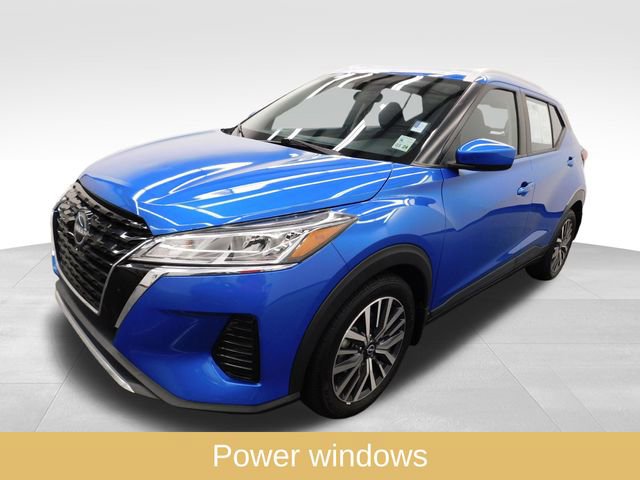 Used 2022 Nissan Kicks SV image 5