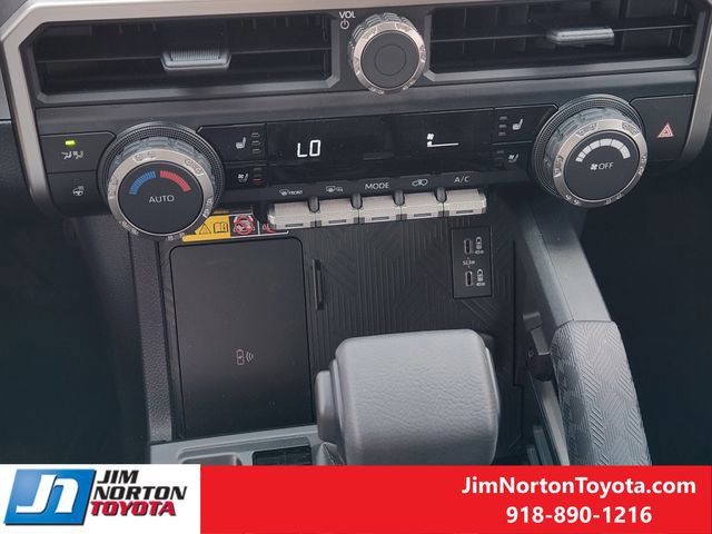 Used 2026 Toyota 4Runner TRD Off-Road Premium AWD/4WD image 19