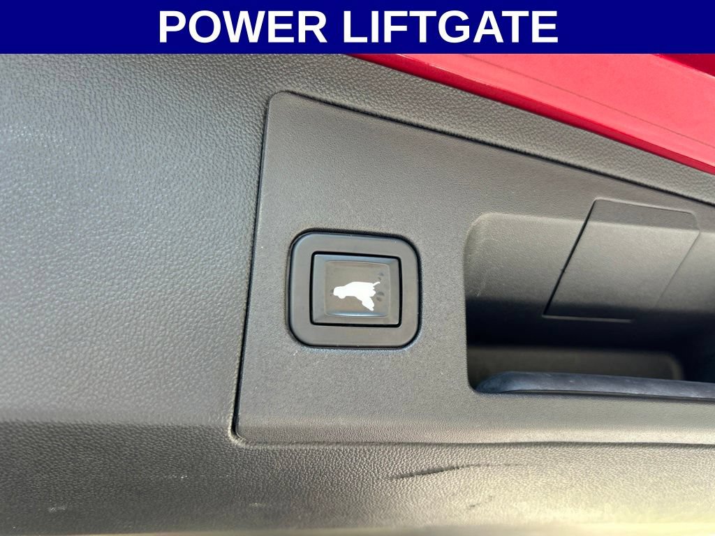 Used 2019 Cadillac XT5 Platinum AWD/4WD image 19