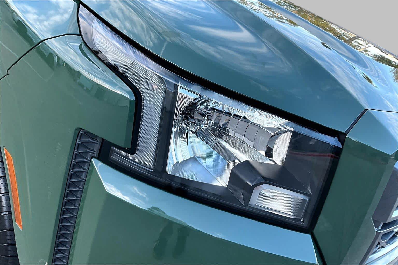 Certified 2023 Nissan Frontier SV w/ SV Convenience Package RWD image 28