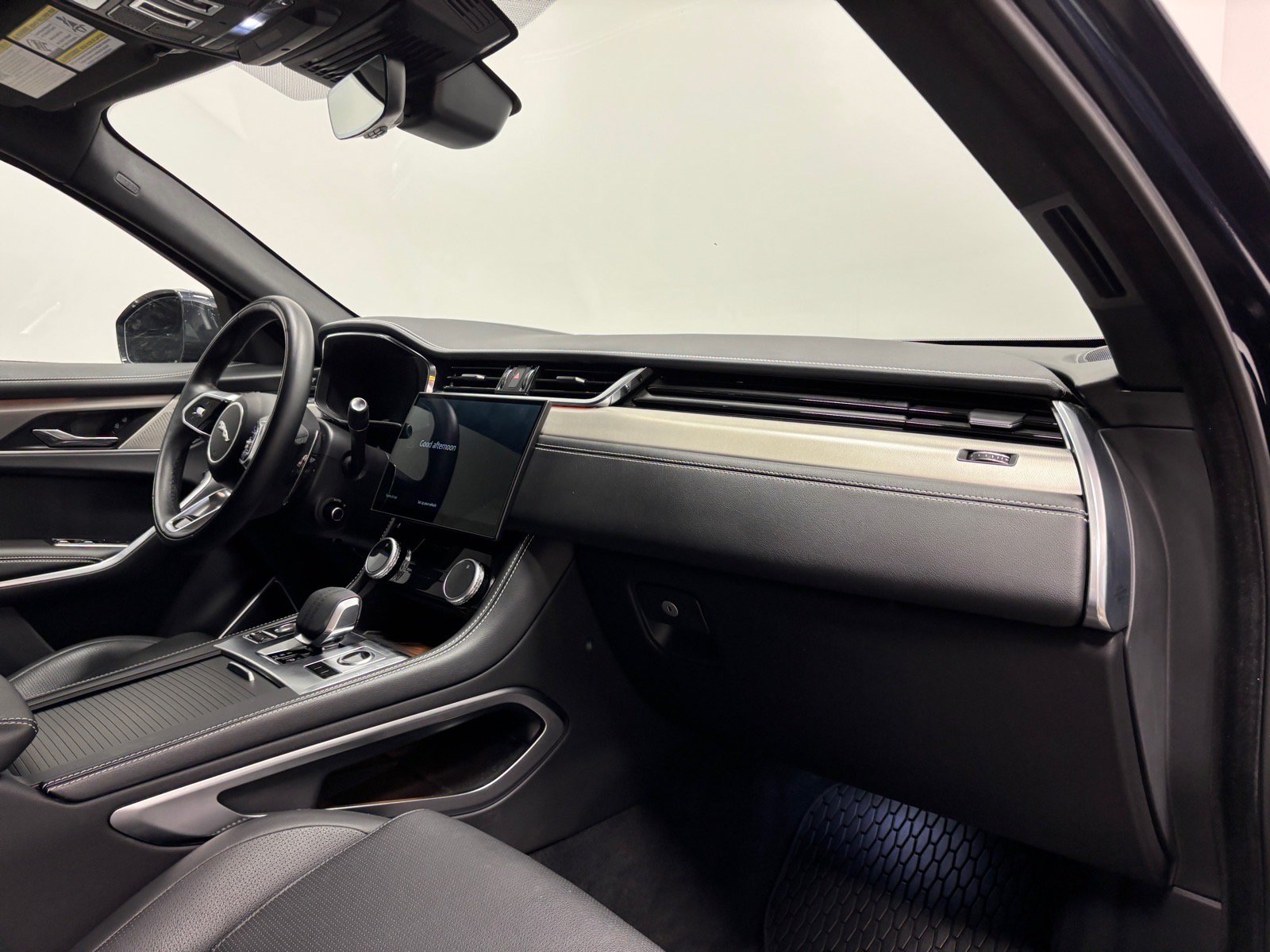 New 2026 Jaguar F-PACE R-Dynamic S AWD/4WD image 30