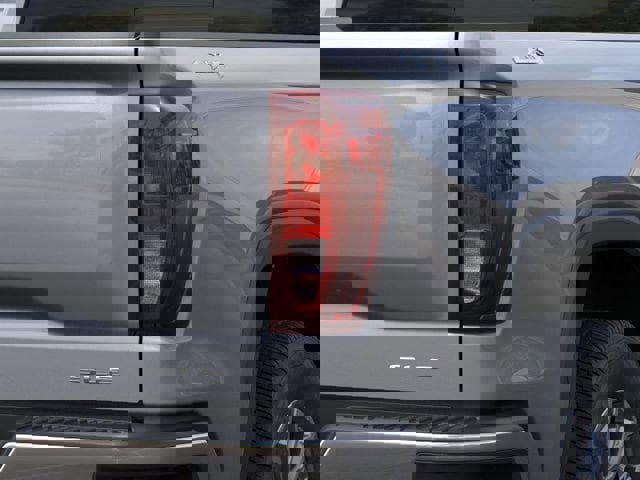 New 2026 GMC Sierra 1500 SLE w/ Preferred Package image 11