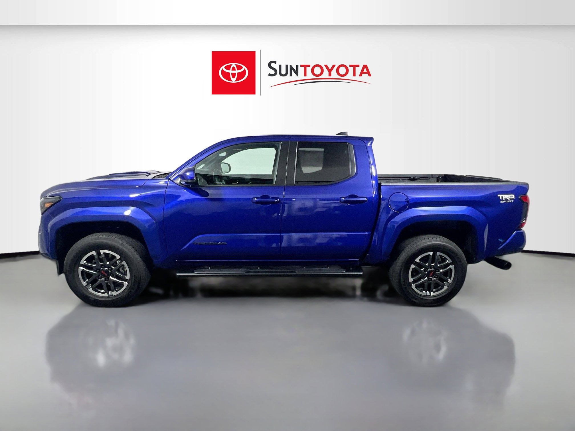 Used 2025 Toyota Tacoma TRD Sport image 7