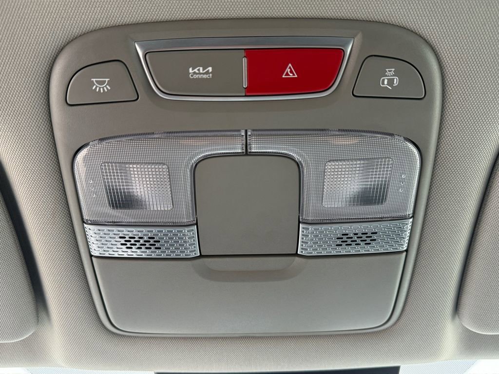 Certified 2023 Kia Telluride LX image 22