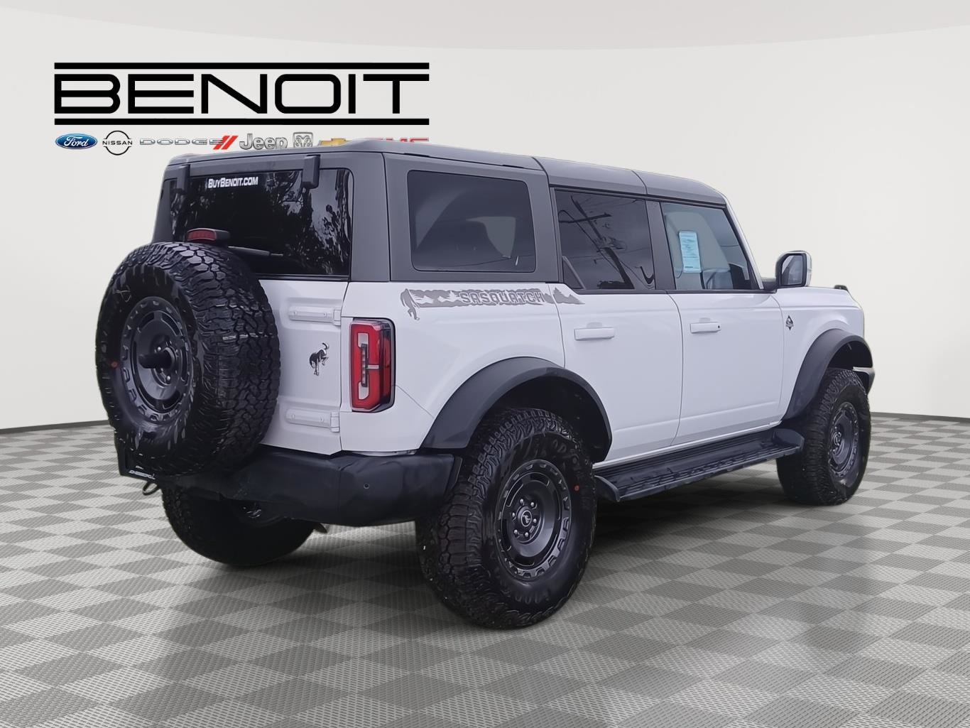 New 2025 Ford Bronco Outer Banks w/ Sasquatch Package image 5