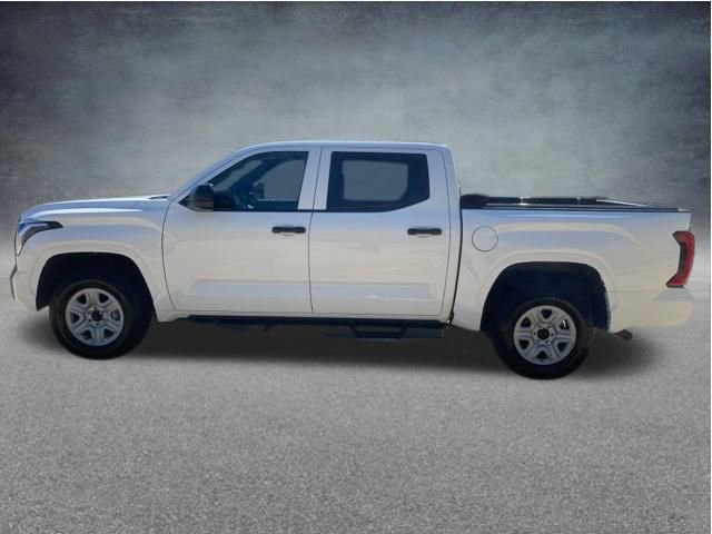 Used 2025 Toyota Tundra SR w/ SR Tow Package AWD/4WD image 2