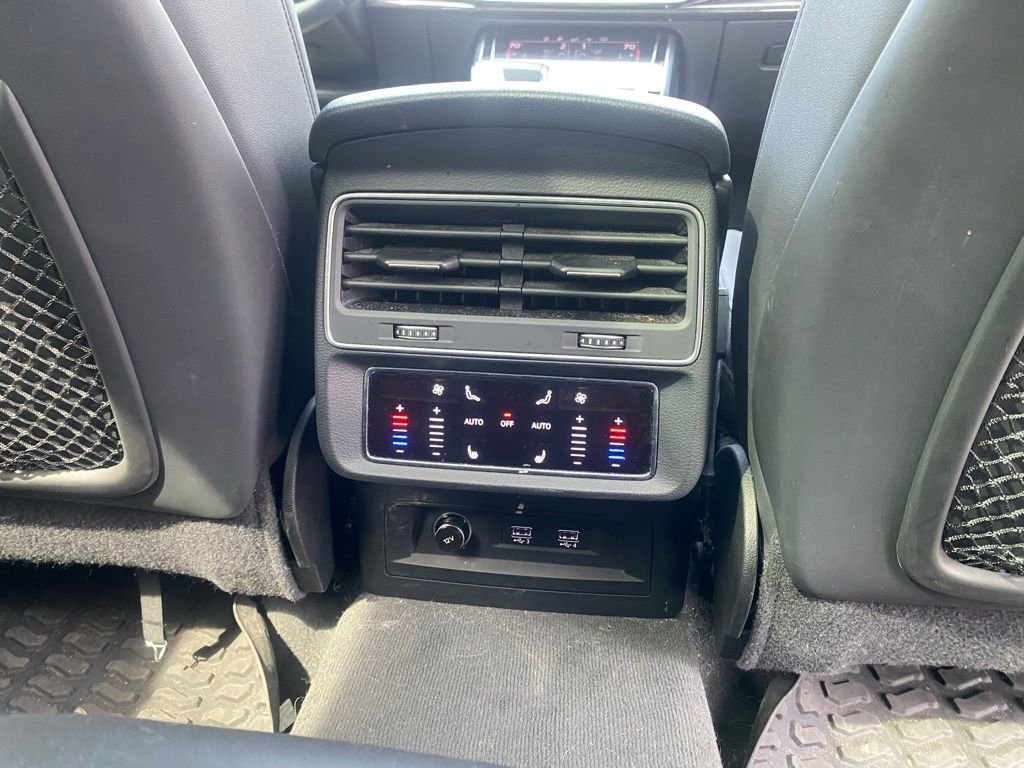 Used 2020 Audi Q7 3.0T Premium Plus w/ Premium Plus Package image 10