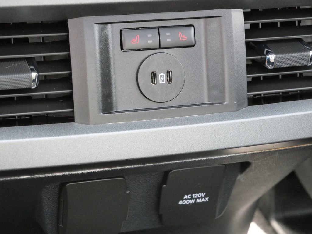 Used 2023 Ford F250 Lariat w/ Lariat Ultimate Package image 33