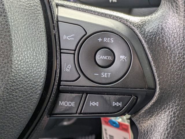 Used 2025 Toyota RAV4 LE image 19