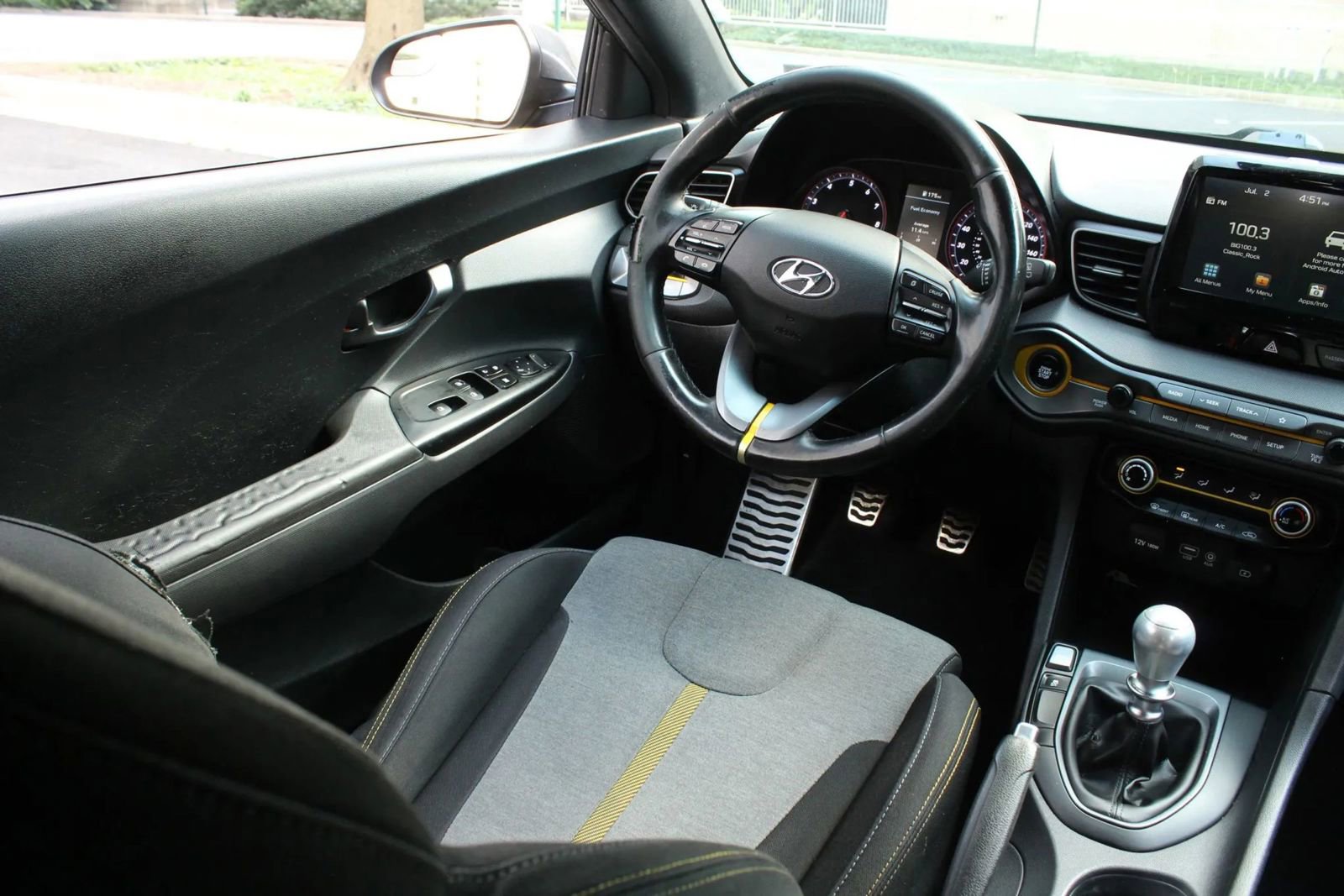 Used 2019 Hyundai Veloster Turbo R-Spec FWD image 24