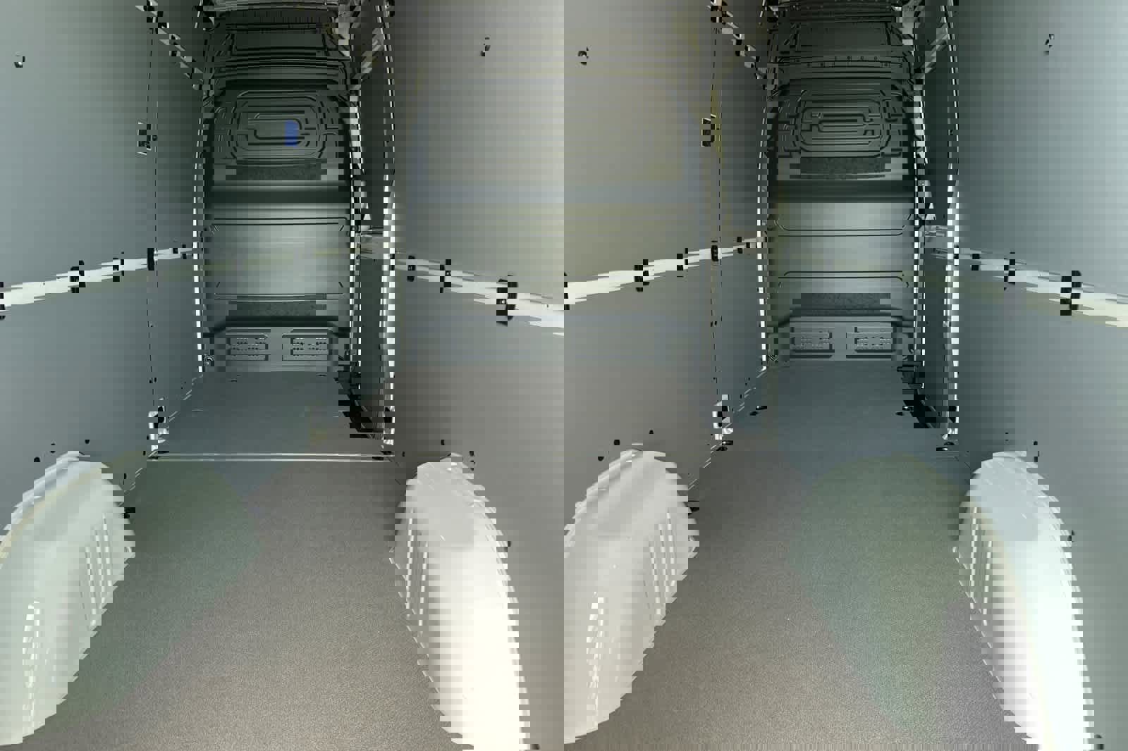 New 2025 Mercedes-Benz Sprinter 2500 image 10