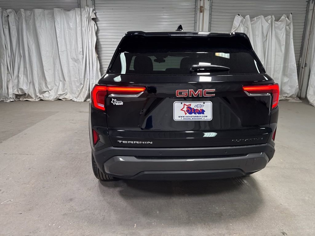 Used 2026 GMC Terrain Elevation FWD image 6