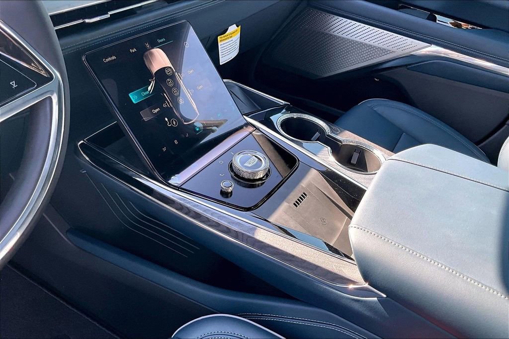 Certified 2026 Cadillac Escalade IQL Luxury image 18