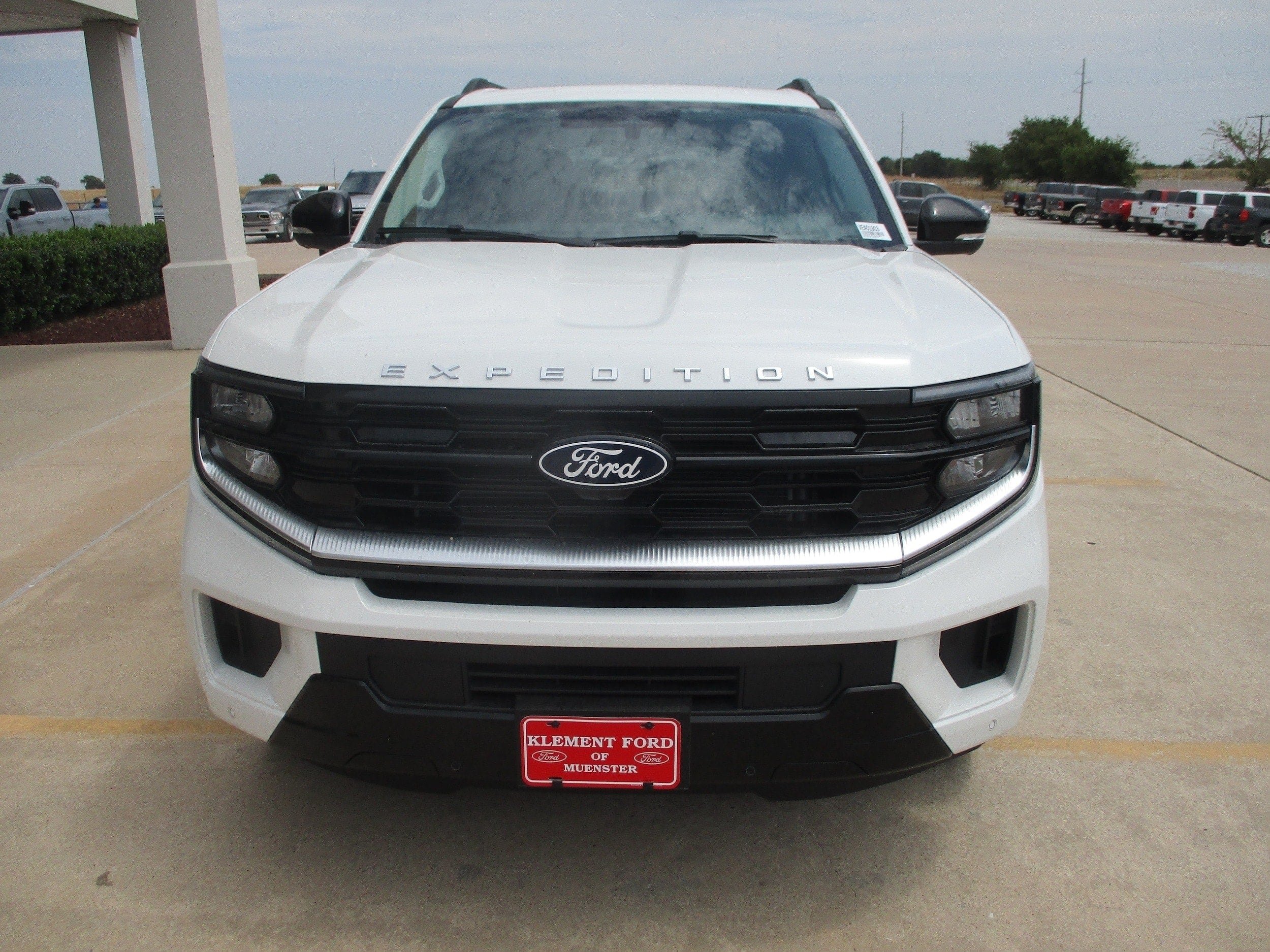 New 2027 Ford Expedition Max Platinum w/ Driver's Package RWD image 5