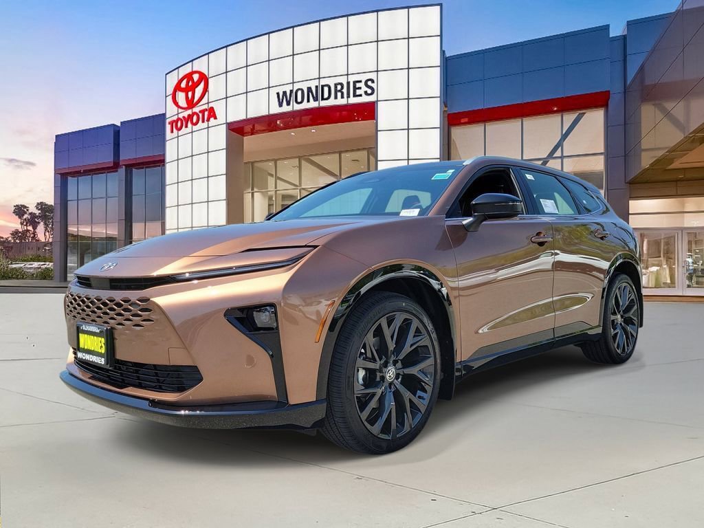 New 2026 Toyota Crown Signia AWD/4WD image 2