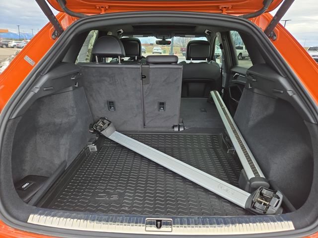 Used 2023 Audi Q3 2.0T Premium Plus w/ Premium Plus Package image 35