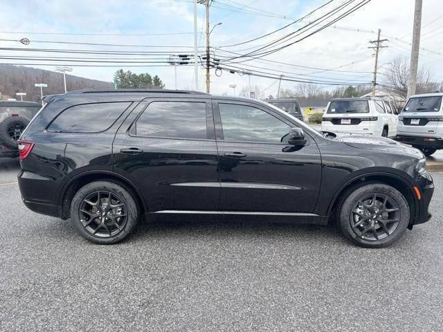 New 2026 Dodge Durango GT w/ Blacktop Package AWD/4WD image 9