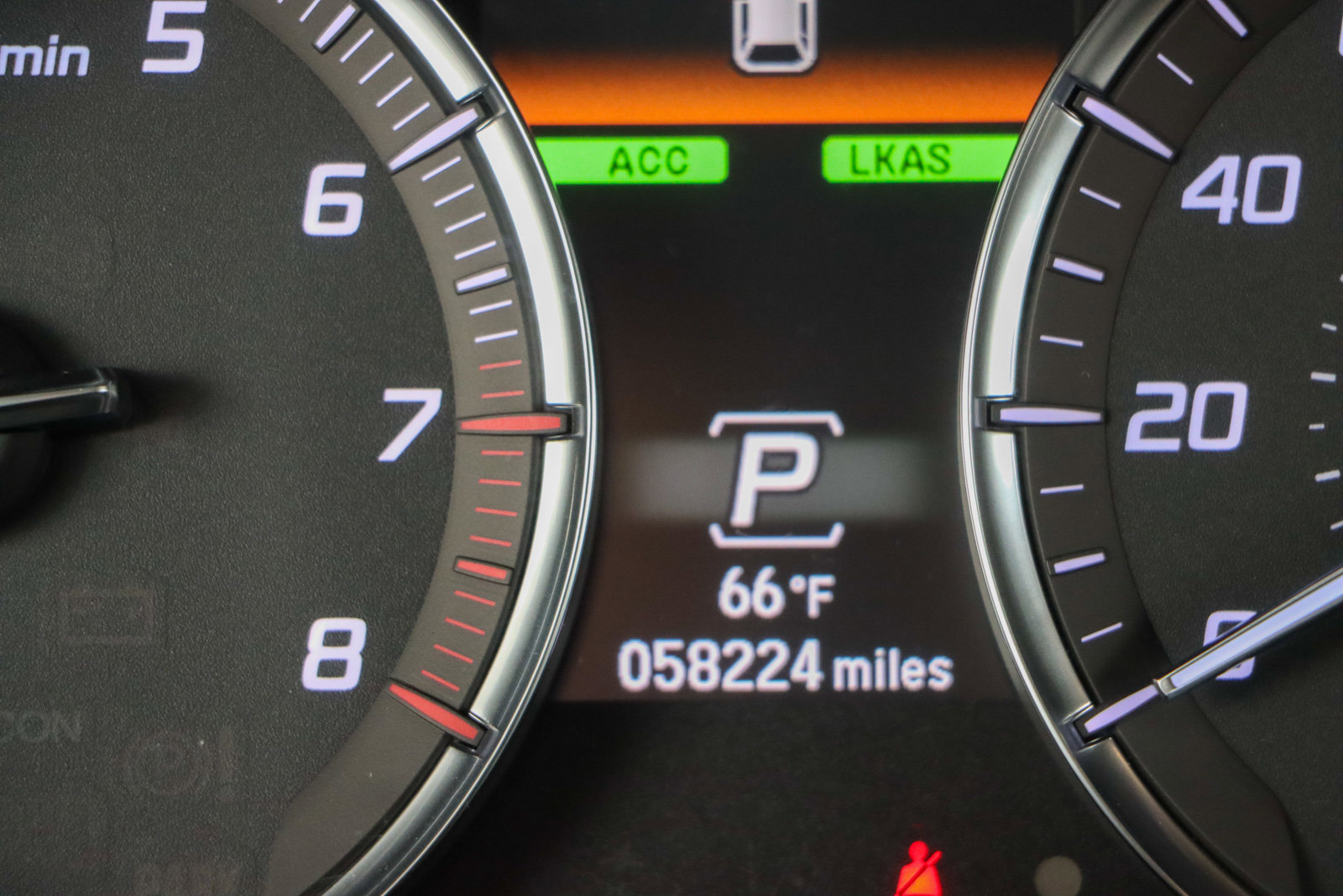 Used 2020 Acura MDX SH-AWD w/ Technology Package image 16