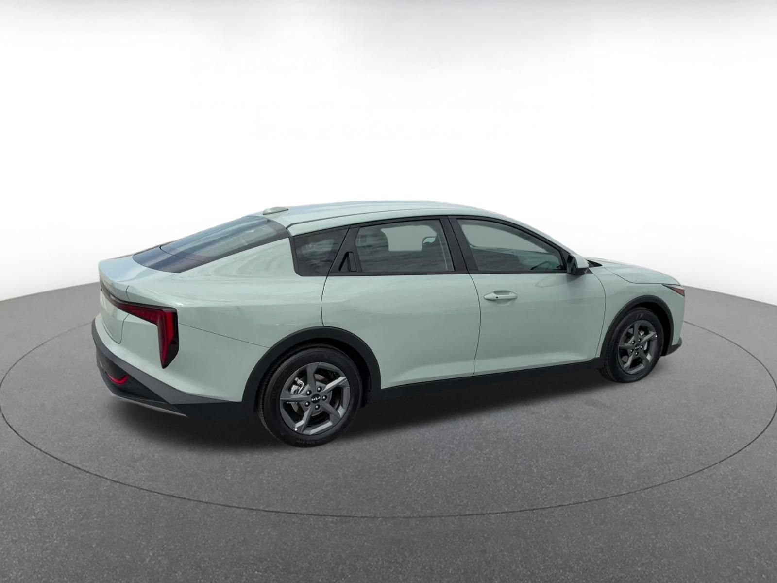 Used 2026 Kia K4 FWD image 13