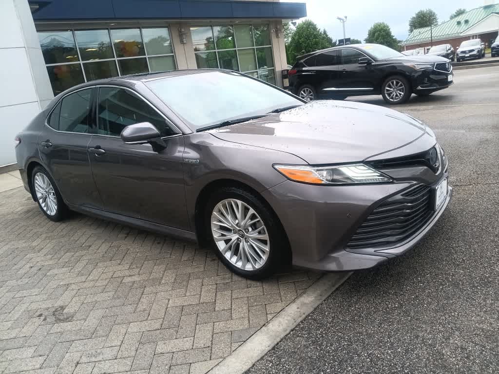 Used 2019 Toyota Camry XLE w/ Driver Assist Package FWD image 8